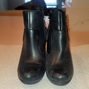 Ugg wedge bootie